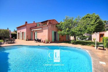 1 Villa coté Piscine